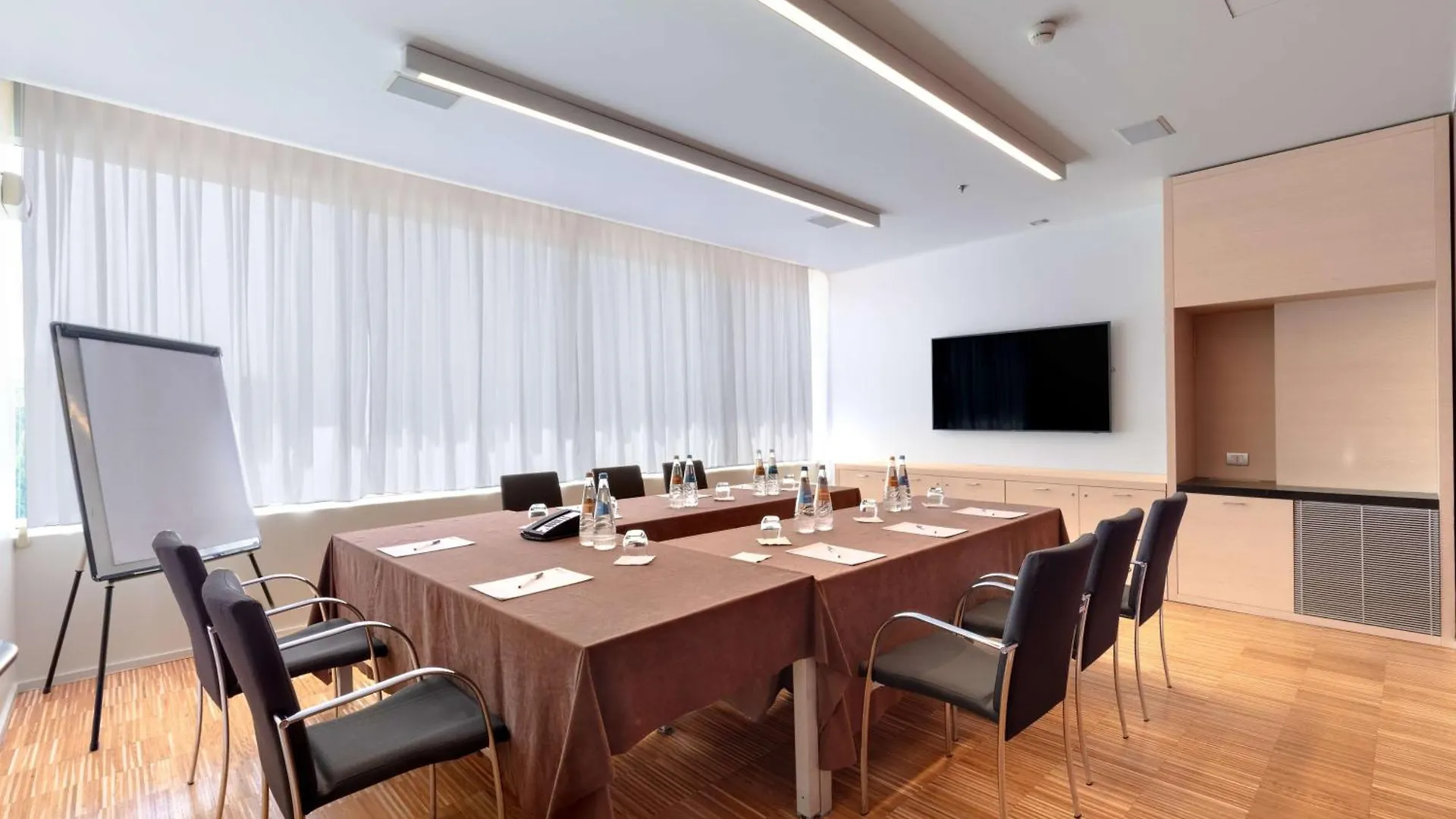 Hilton Garden Inn Venice Mestre 4*,