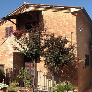 https://agriturismo-la-collina-siena.it-tuscanyhotel.com